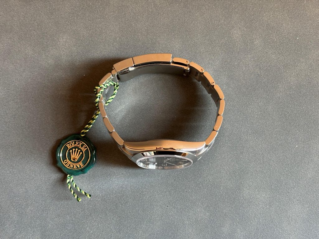 FS: Rolex Explorer 224270 40mm - New 2023 image 6