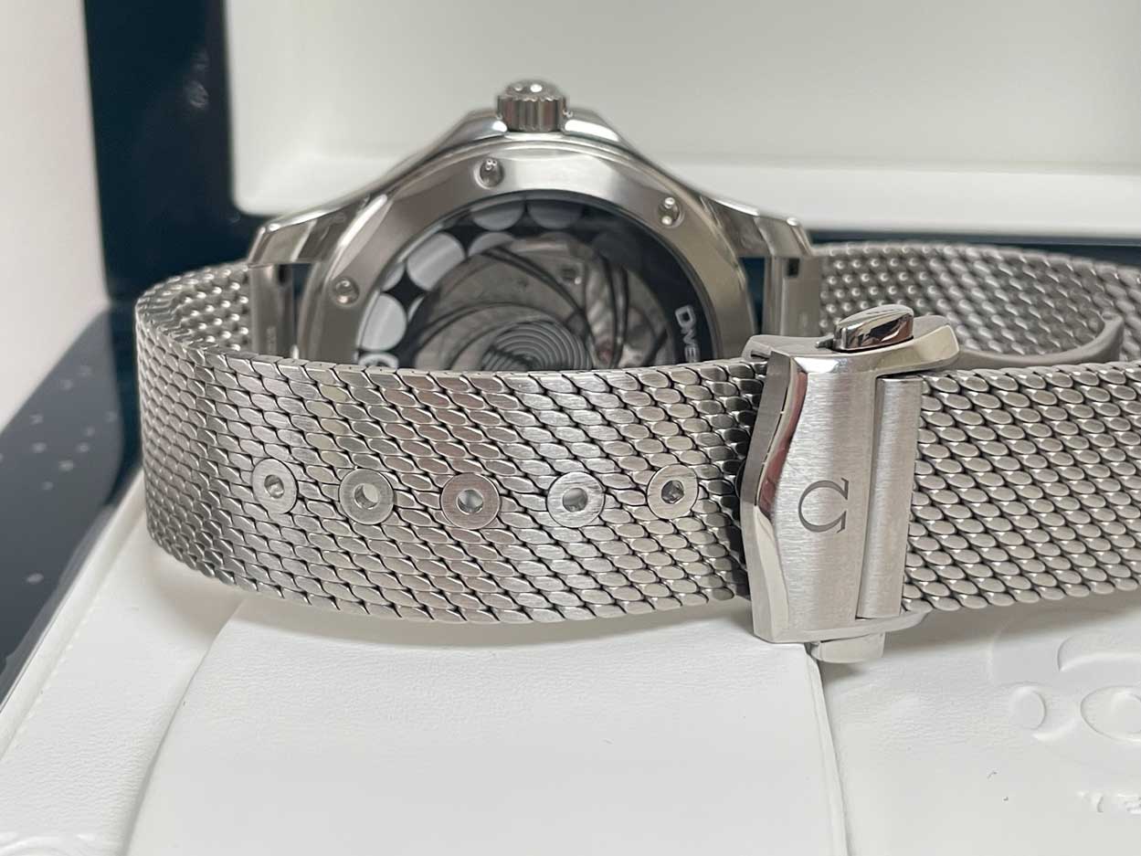 FS: Omega Seamaster James Bond 60th 210.30.42.20.03.002 LNIB 2025 image 5