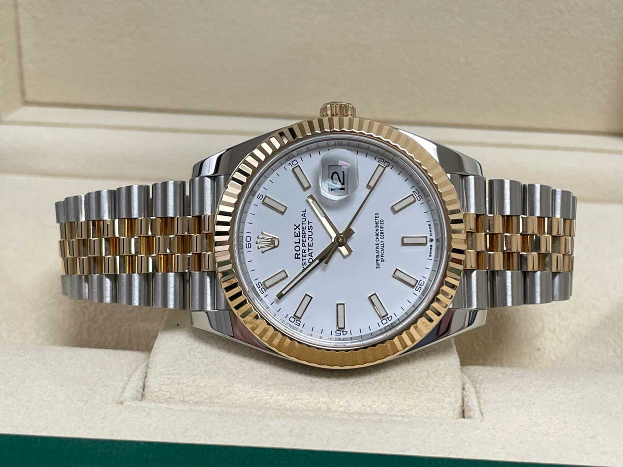 FS: Rolex Datejust 41 126333 SS/18k Yellow Gold White Jubilee 2024 Mint image 4