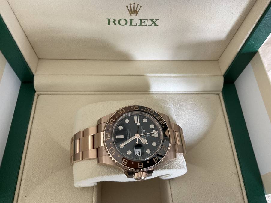 FS: LNIB Rolex GMT RG 18Kt Rootbeer 126715CHNR image 6