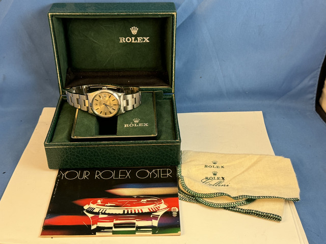 FSOT Men's Rolex Oyster Perpetual Date Silver Dial, Ref. 15000 Steel, 34 mm. Bracelet, Boxes & Instructions. New Price Reduction image 3