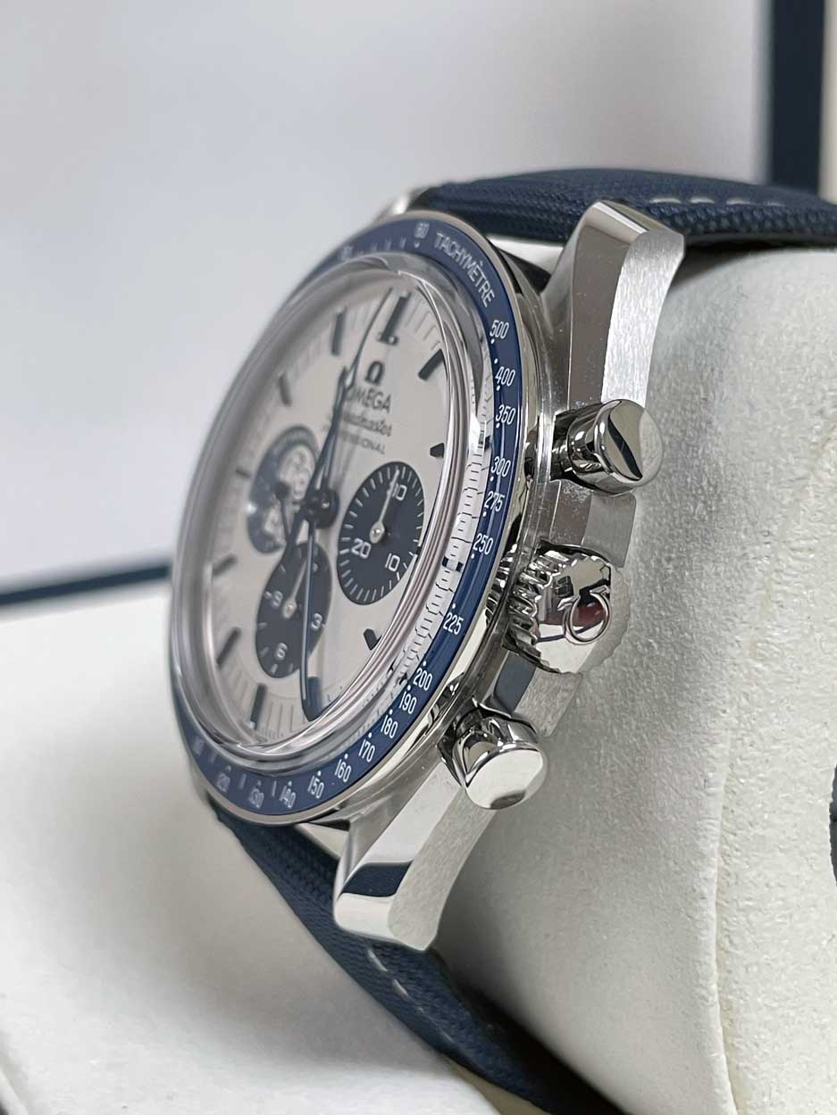 FS: Omega Speedmaster Silver Snoopy 310.32.42.50.02.001 2024 image 3