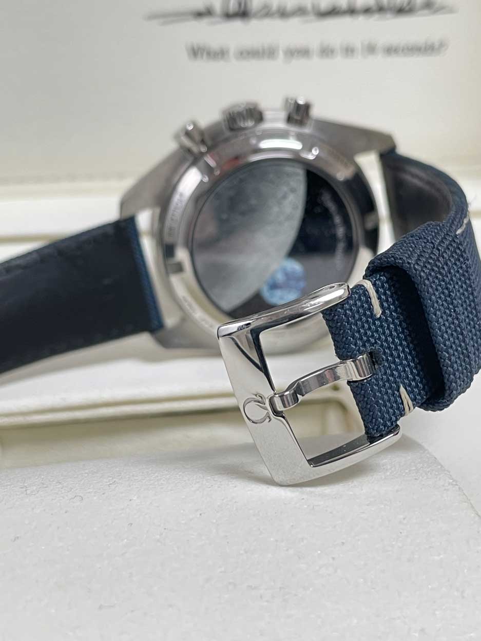 FS: Omega Speedmaster Silver Snoopy 310.32.42.50.02.001 2024 image 5