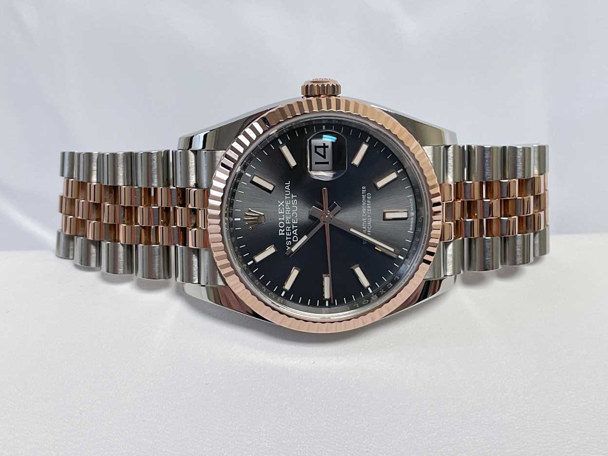 FS: Rolex Datejust 36 SS/Rose 126231 Rhodium Jubilee 2023 image 4