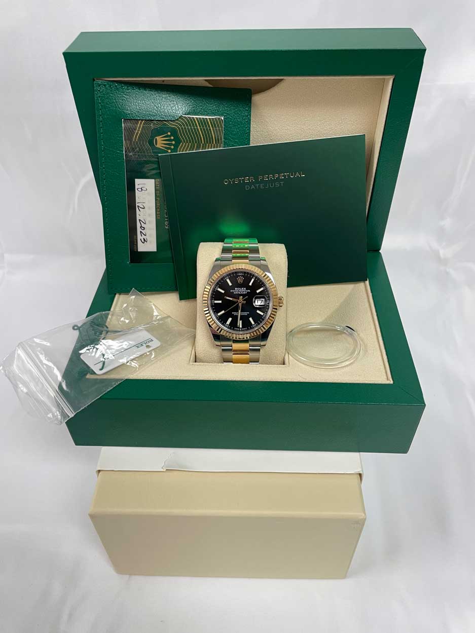 FS: Rolex Datejust 41 SS/18K Yellow Gold Black 126333 Oyster image 6