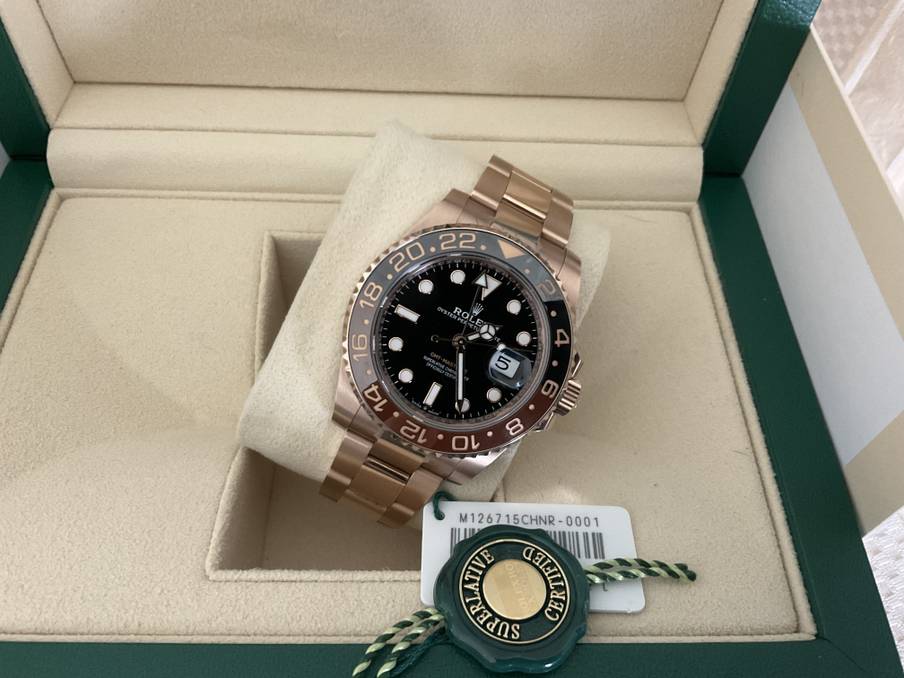 FS: Rolex 18Kt Rose Gold GMT Master II Oyster Bracelet Ref 126715CHNR image 5