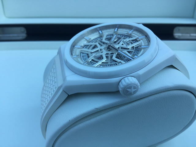 FS:  ZENITH DEFY SKELETON WHITE CERAMIC 49.9002.670/01.R792 image 3