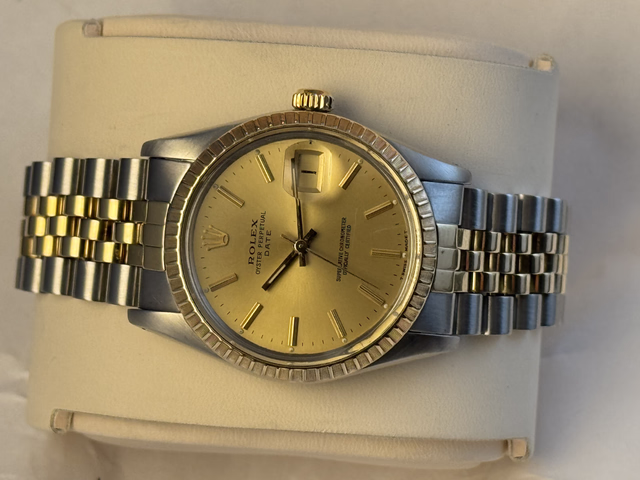 FS: Men's ROLEX Date 15053 6.7 million 1981, Champagne, I4 K Gold & Steel, Jubilee bracelet. image 2