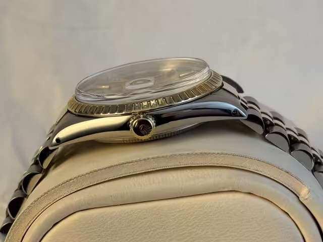 FS: Men's ROLEX Date 15053 6.7 million 1981, Champagne, I4 K Gold & Steel, Jubilee bracelet. image 4