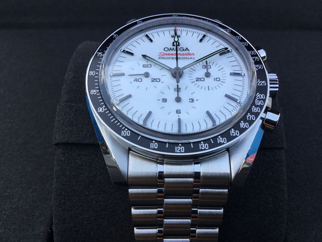 FS: Omega Speedmaster Moonwatch Professional WHITE 310.30.42.50.04.001 image 3