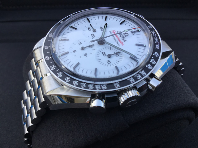 FS: Omega Speedmaster Moonwatch Professional WHITE 310.30.42.50.04.001 image 4