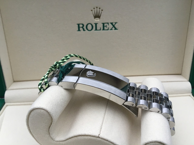 FS:  ROLEX OYSTER PERPETUAL SKY-DWELLER 336934 BLUE JUBILEE image 6