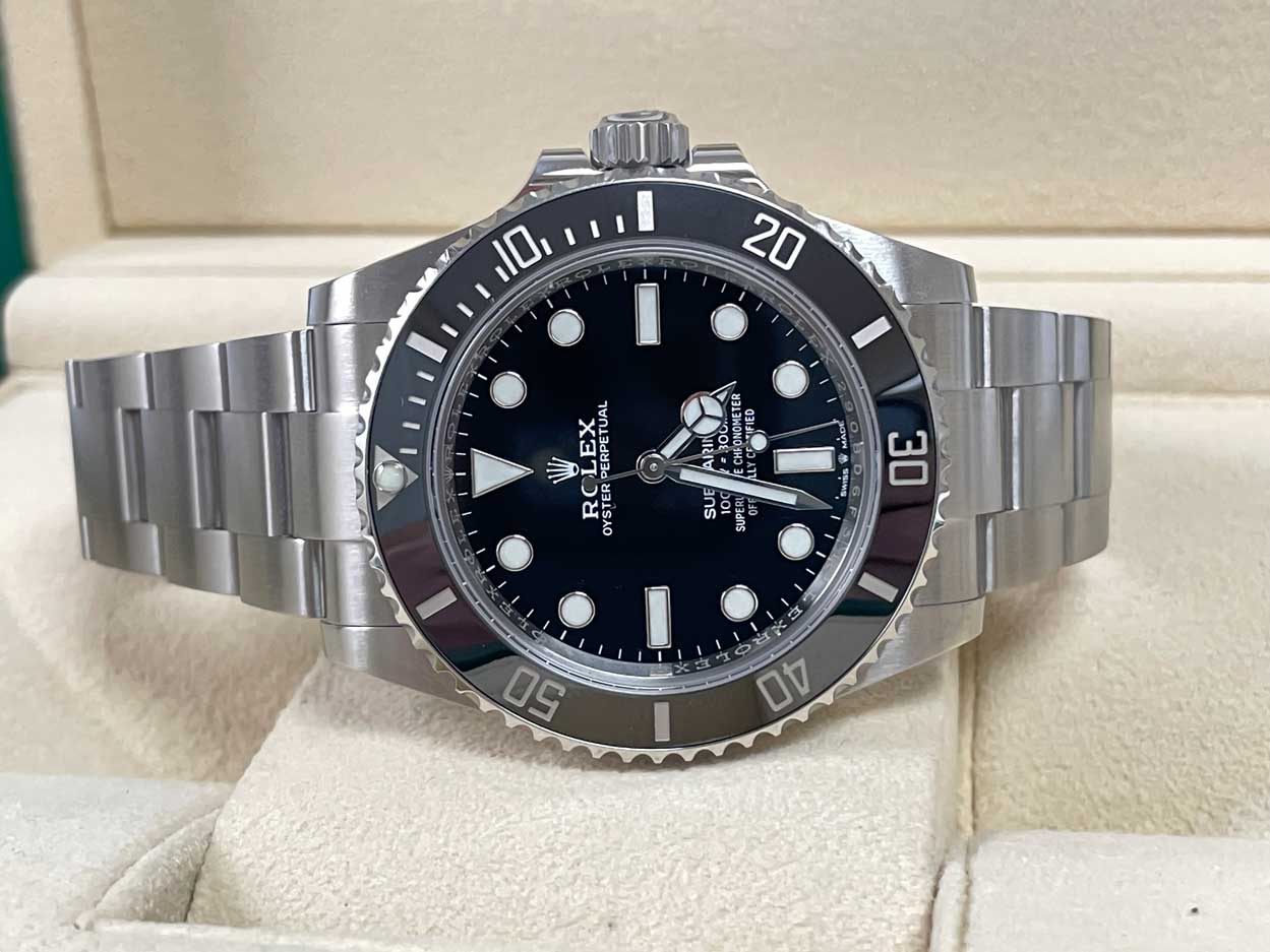 FS: Rolex Submariner 41 No Date 124060LN Mint 2022 image 4