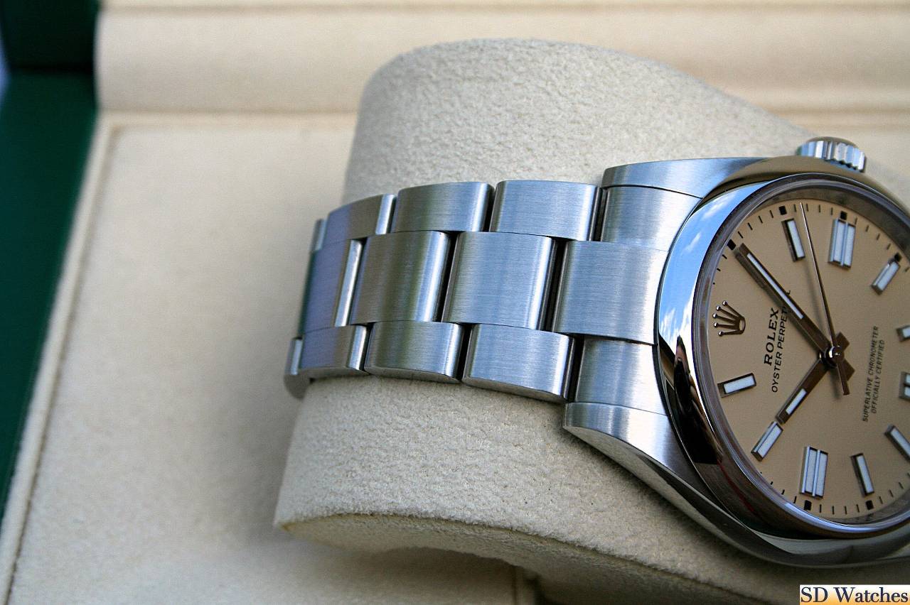 FS: ROLEX 134300 OYSTER PERPETUAL 41MM BEIGE DIAL image 3
