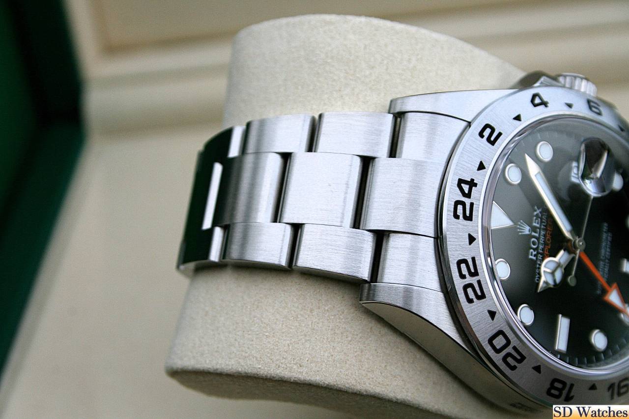 FS: ROLEX 226570 EXPLORER II WATCH BLACK DIAL 42MM NIB image 3