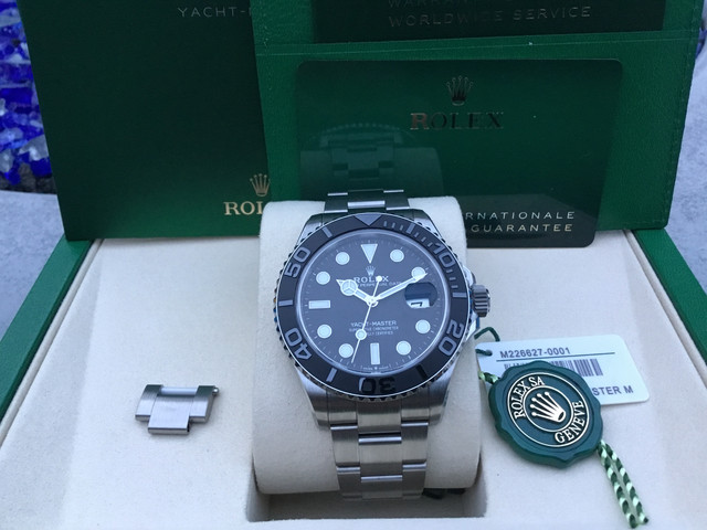 FS: Cartier Santos Titanium WSSA0089 image 2