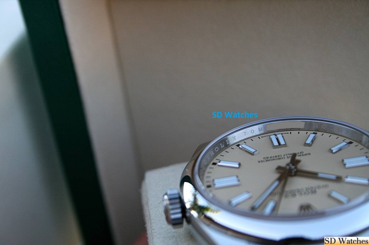 FS: ROLEX 134300 OYSTER PERPETUAL 41MM BEIGE DIAL image 5