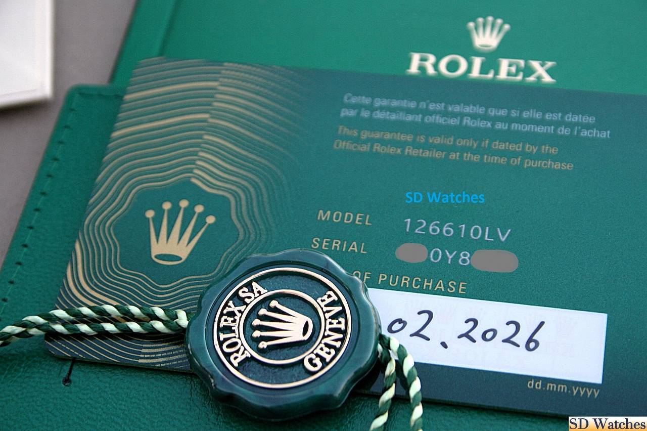 FS: ROLEX 126610LV SUBMARINER WATCH GREEN BEZEL STARBUCKS image 6