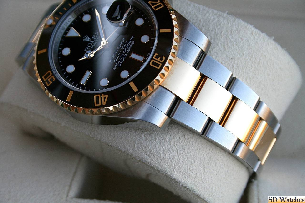 FS: ROLEX 116613 SUBMARINER WATCH 18K/SS BLACK CERAMIC DIAL image 2