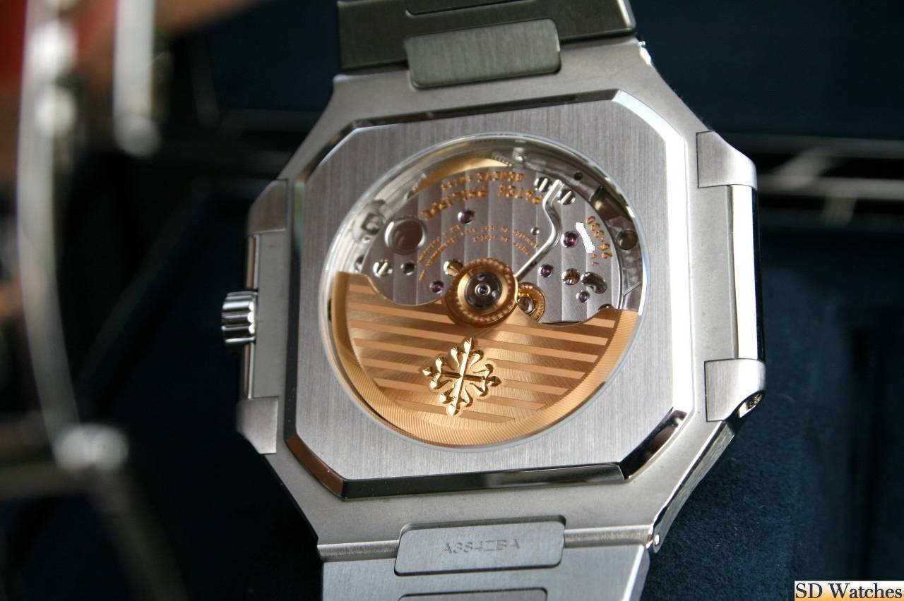 FS: PATEK PHILIPPE 5821/1A-001 CUBITUS GREEN DIAL image 6