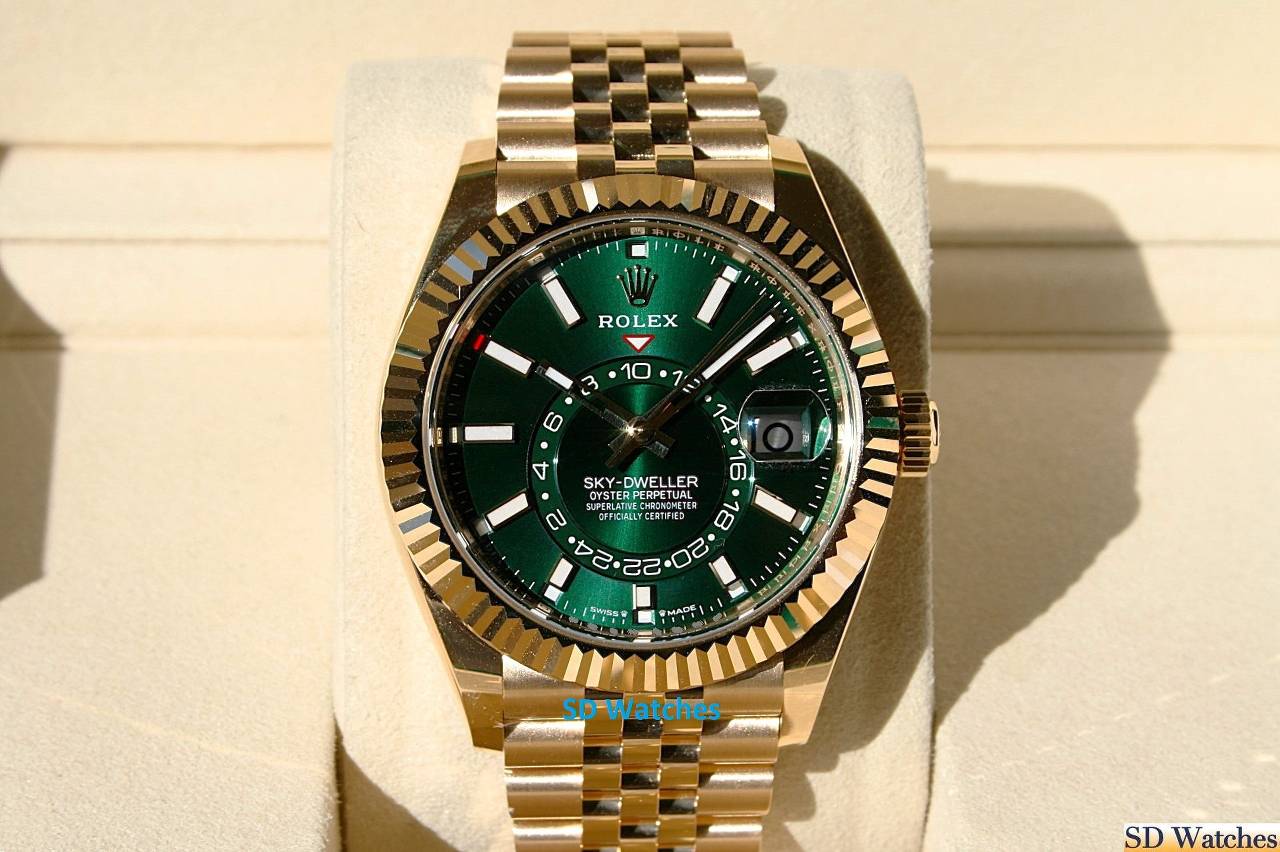 FS: ROLEX 336938 SKY-DWELLER YELLOW GOLD GREEN DIAL JUBILEE NIB image 2