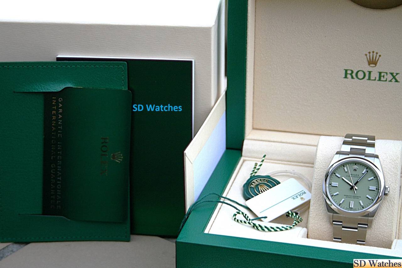 FS: ROLEX 126000 OYSTER PERPETUAL 36MM PISTACHIO DIAL image 6