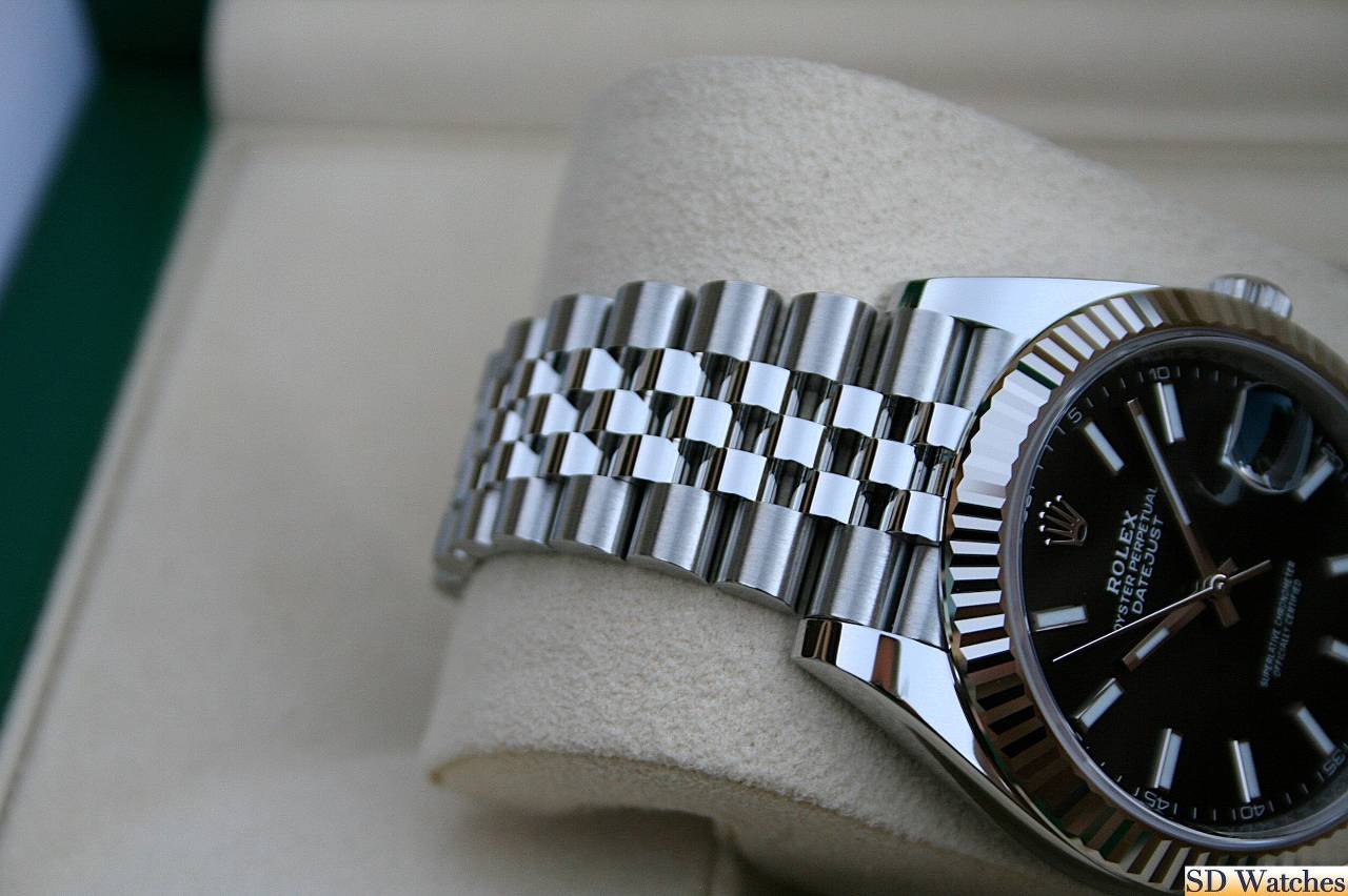 FS: ROLEX 126334 DATEJUST 41MM WATCH BLACK DIAL NIB image 3