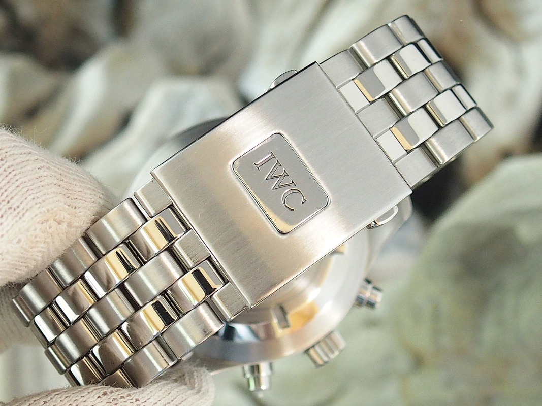 FS: IWC Pilot's Watch Chronograph IW377717 Near Mint B&P REDUCED image 6