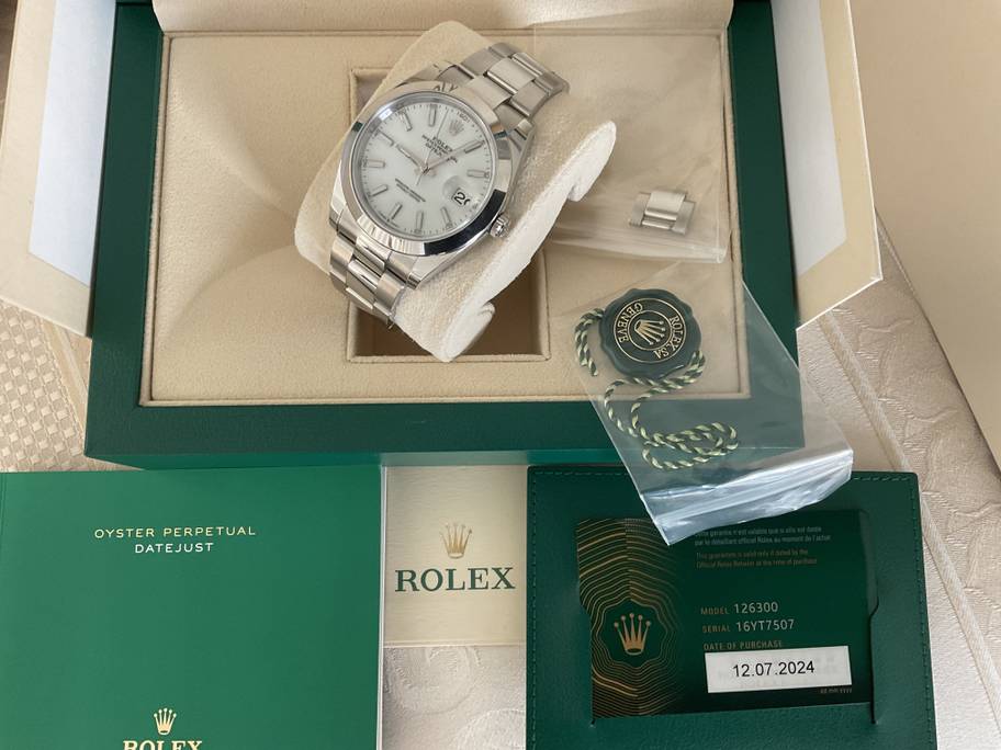 FS: LNIB Rolex SS Datejust 41 Model Reference 126300 image 3