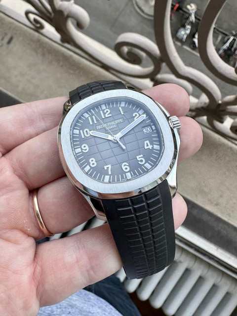 FS: Patek Philippe Patek Philippe Aquanaut image 2