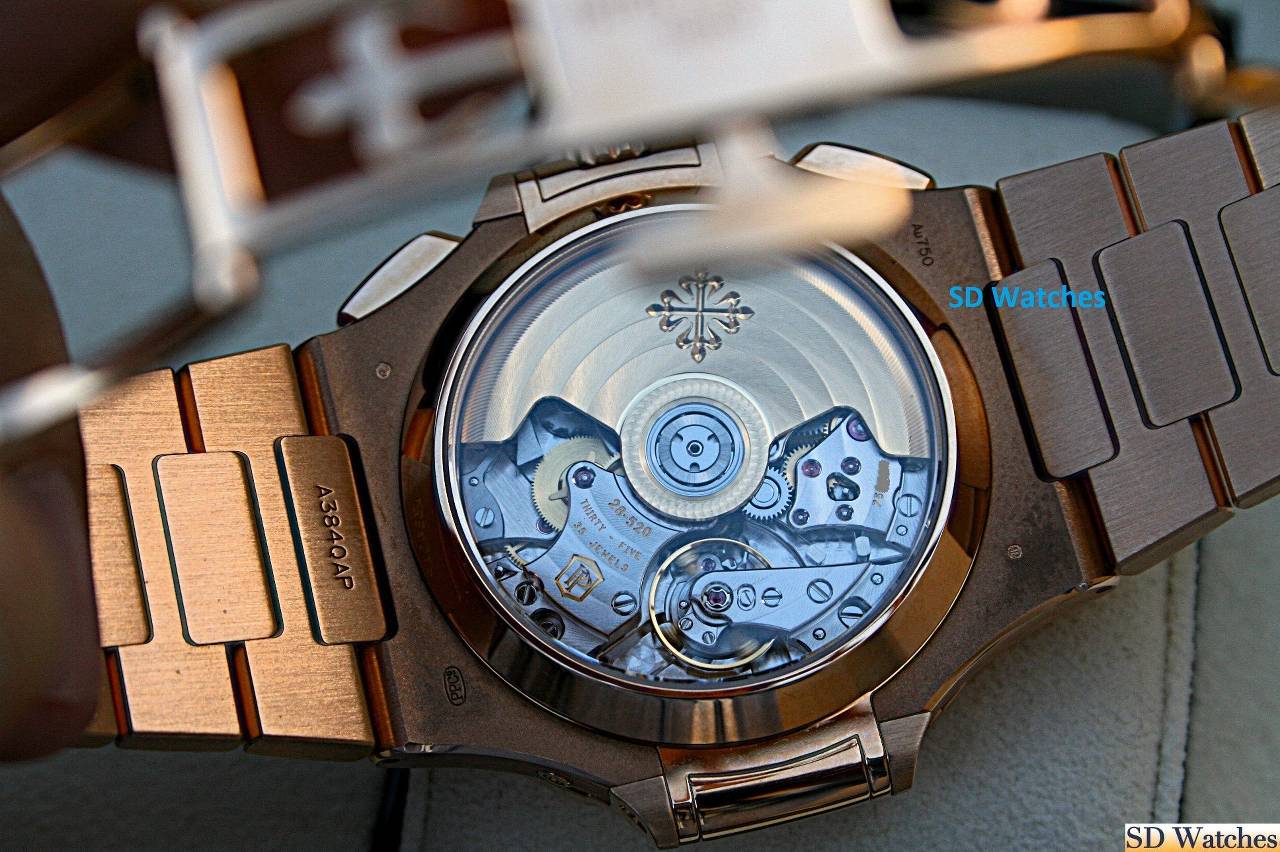 FS: PATEK PHILIPPE 5980/1R ROSE GOLD NAUTILUS CHRONOGRAPH WATCH image 5