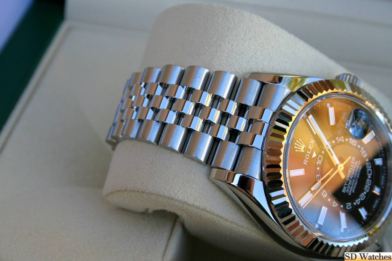 FSOT: ROLEX 326934 SKYDWELLER WATCH BLACK DIAL JUBILEE BAND image 3